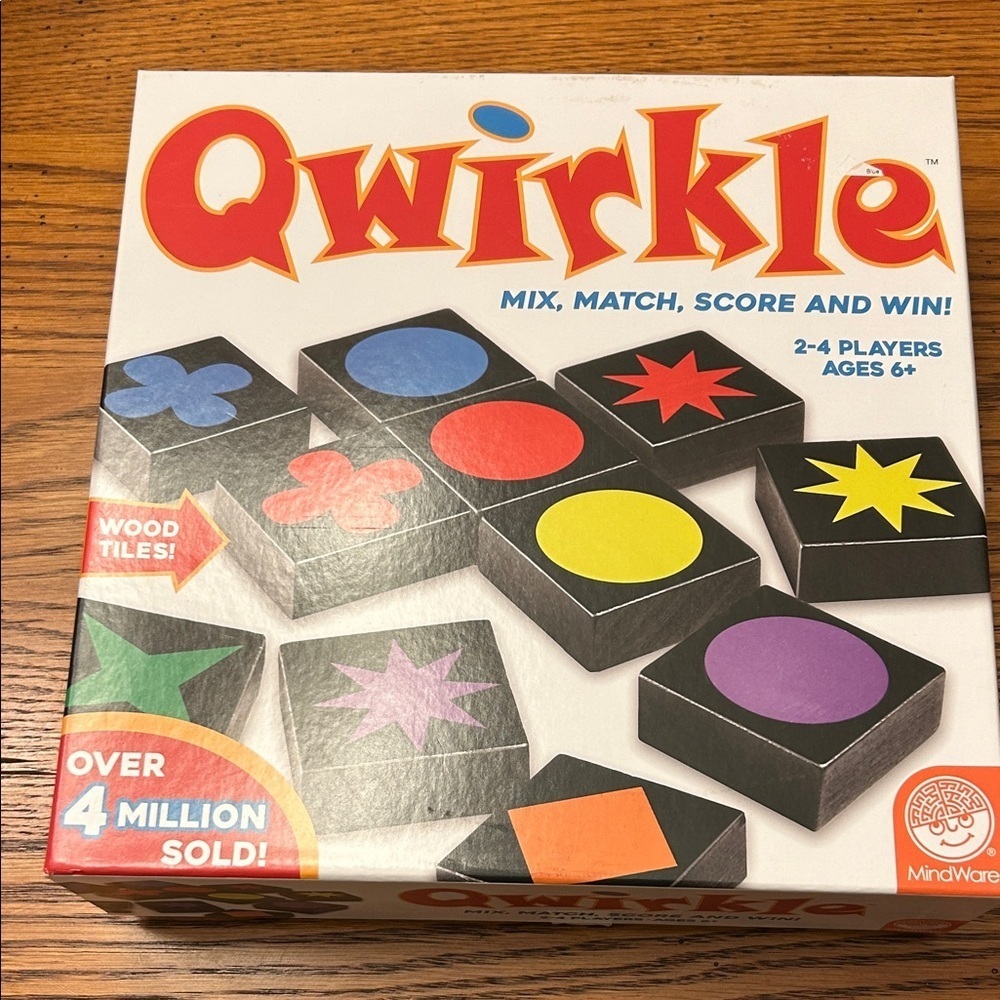 MindWare Qwirkle Board Game - Colorful Strategy Fun